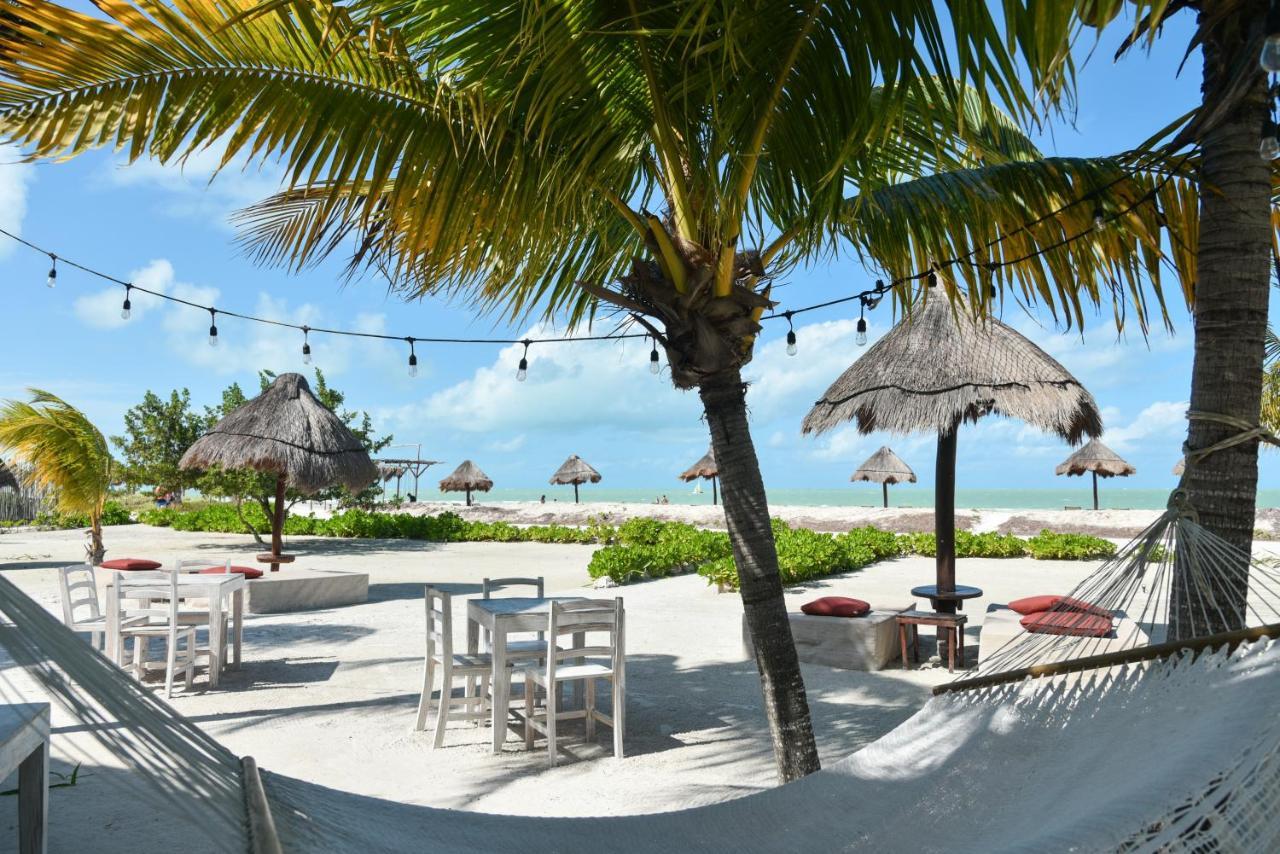 Blue Holbox Hotel Exterior photo