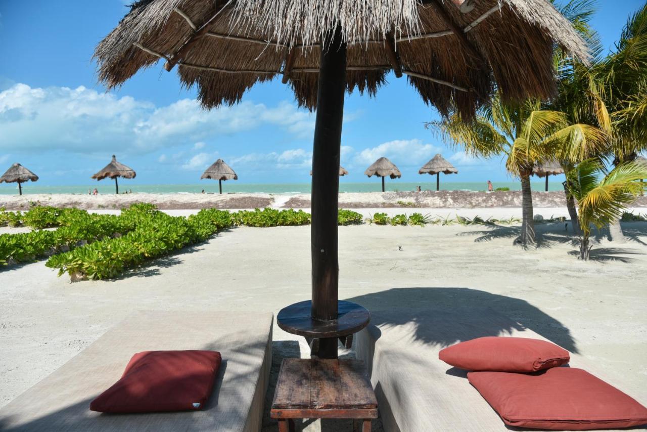 Blue Holbox Hotel Exterior photo