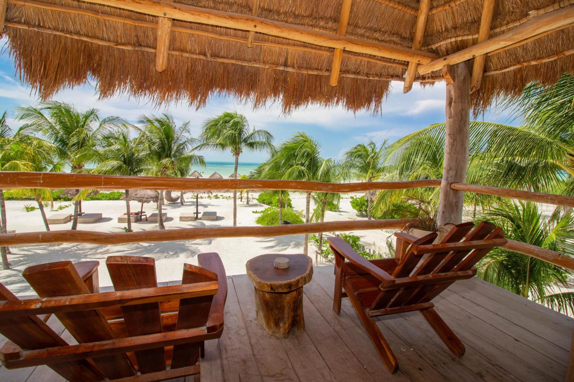 Blue Holbox Hotel Exterior photo