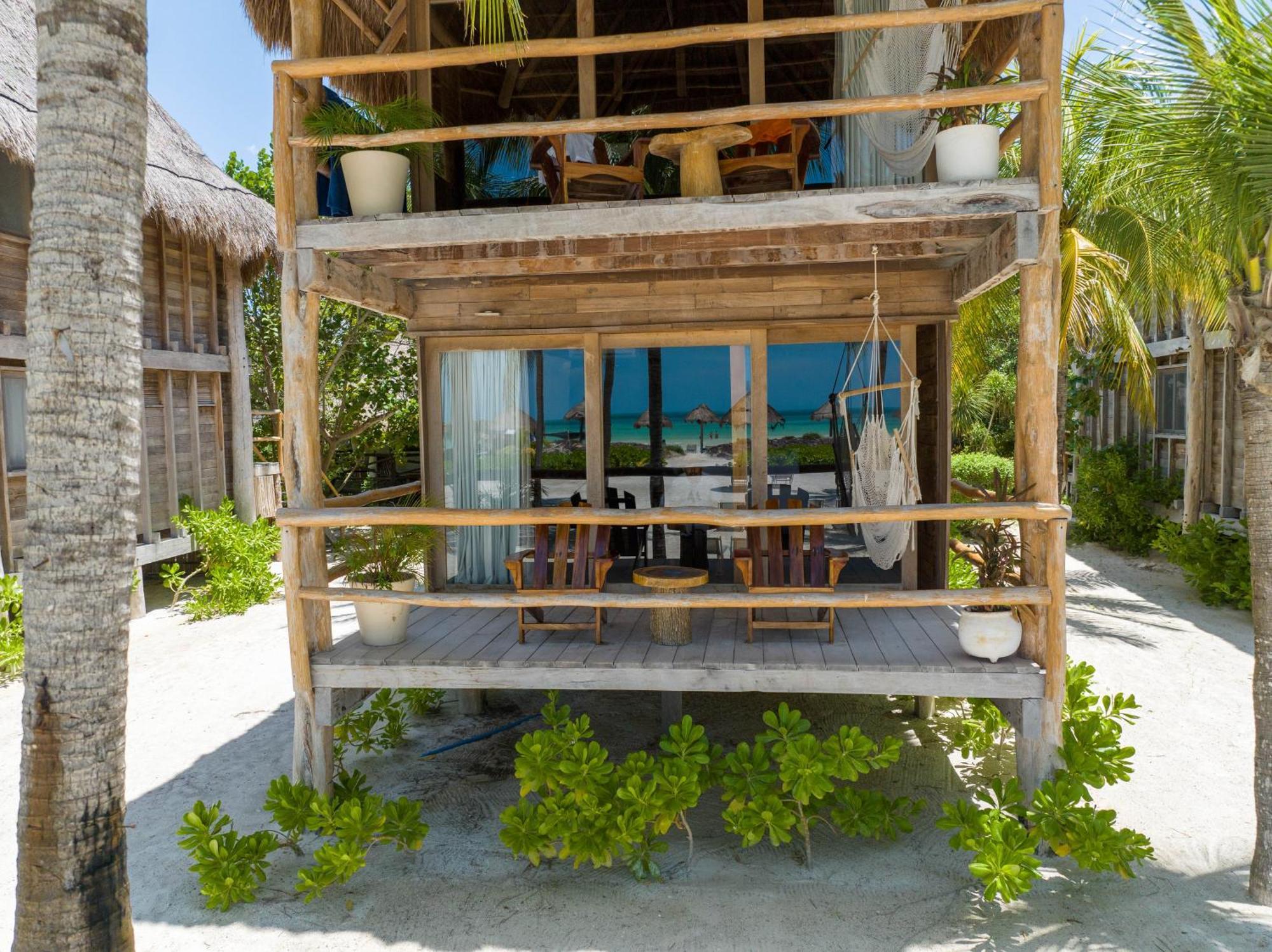 Blue Holbox Hotel Exterior photo