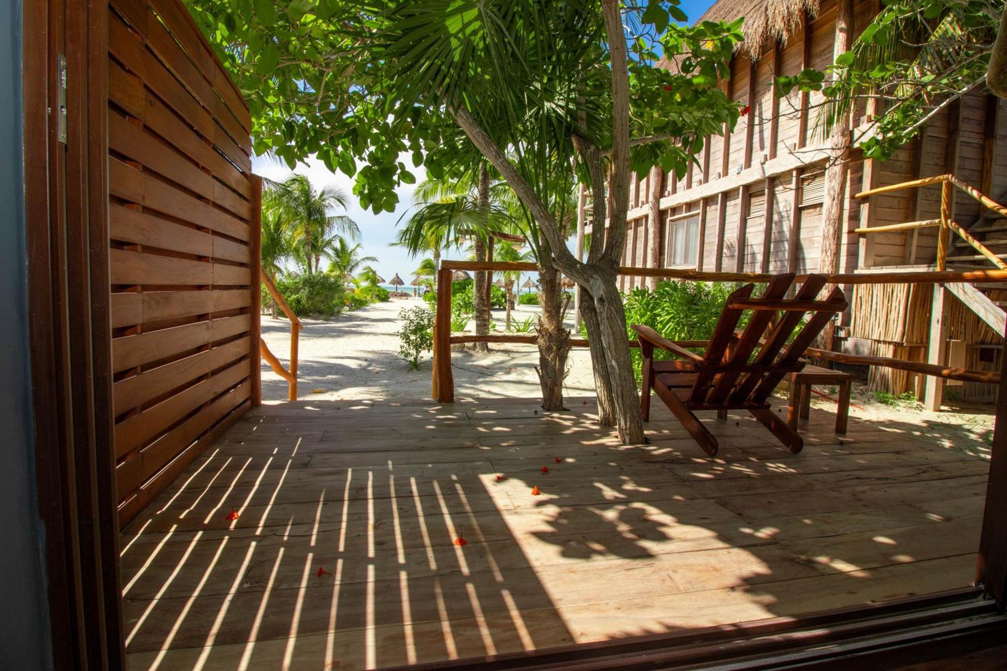 Blue Holbox Hotel Exterior photo