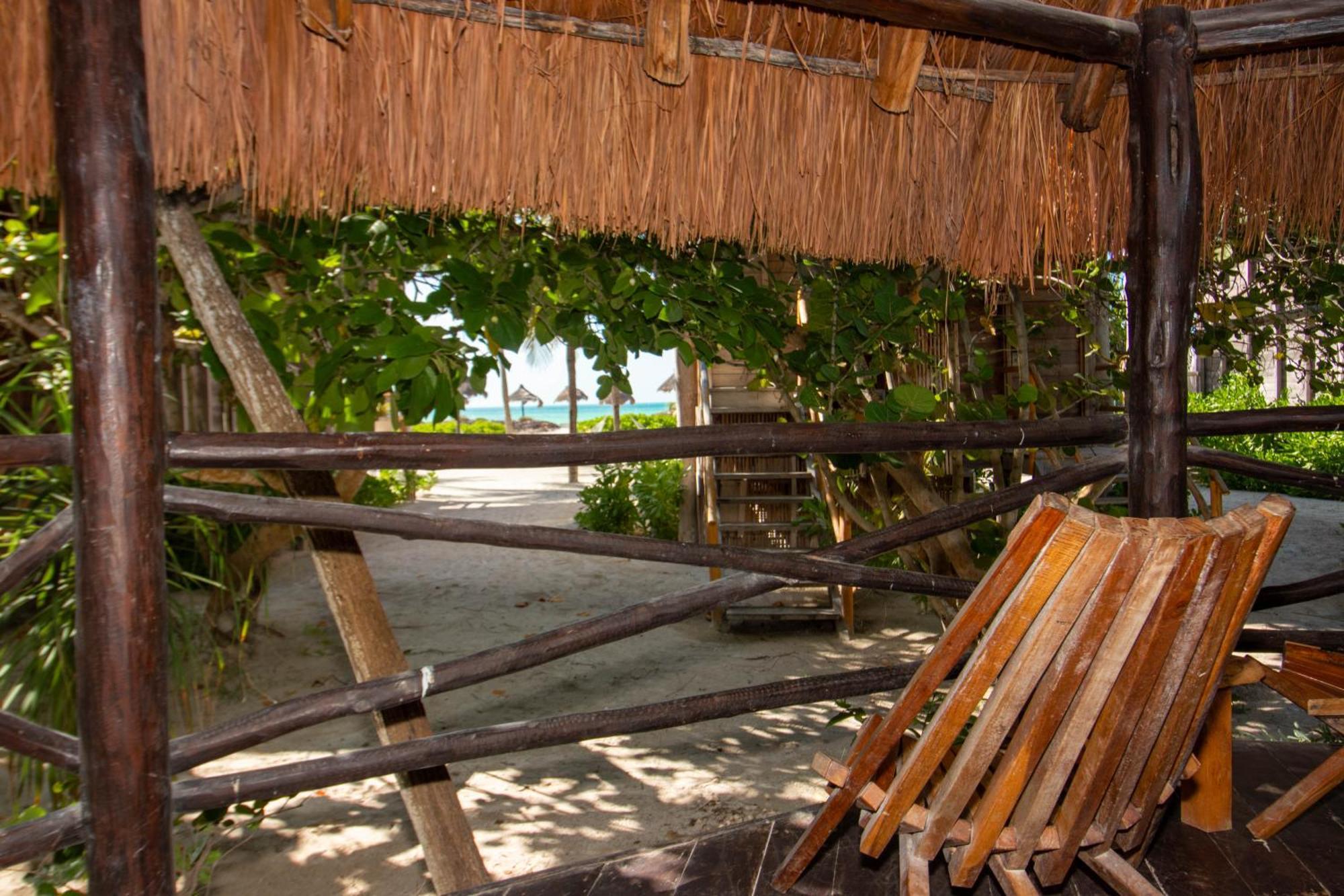 Blue Holbox Hotel Exterior photo