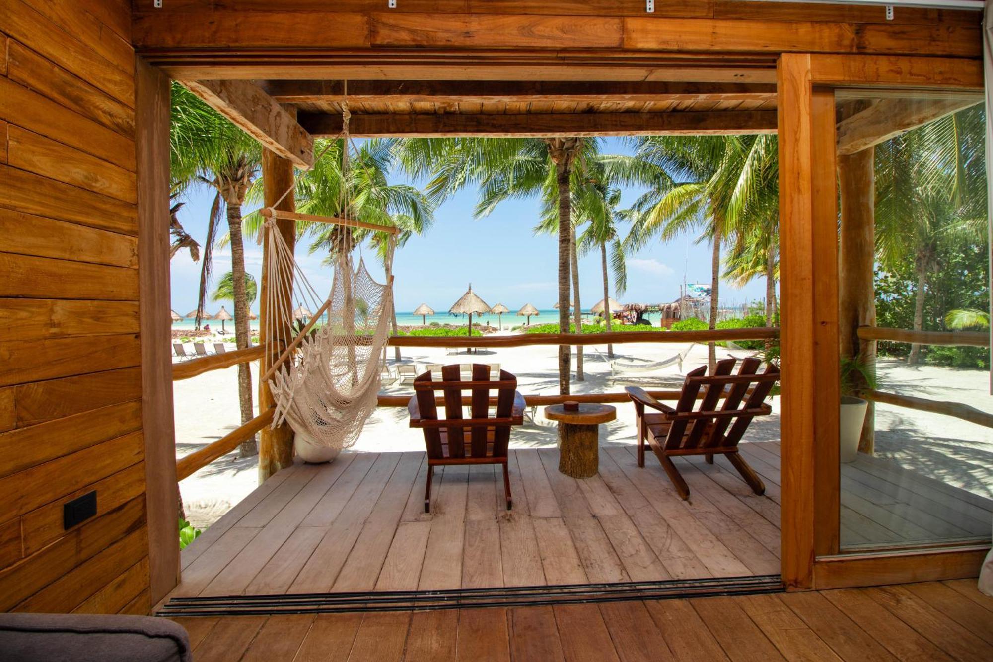 Blue Holbox Hotel Exterior photo