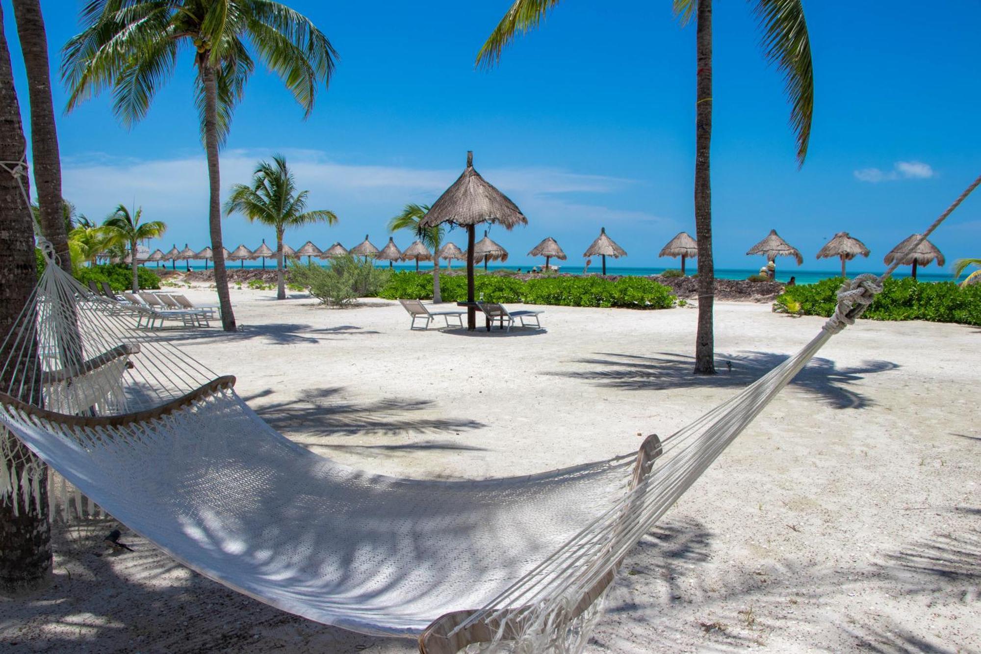 Blue Holbox Hotel Exterior photo