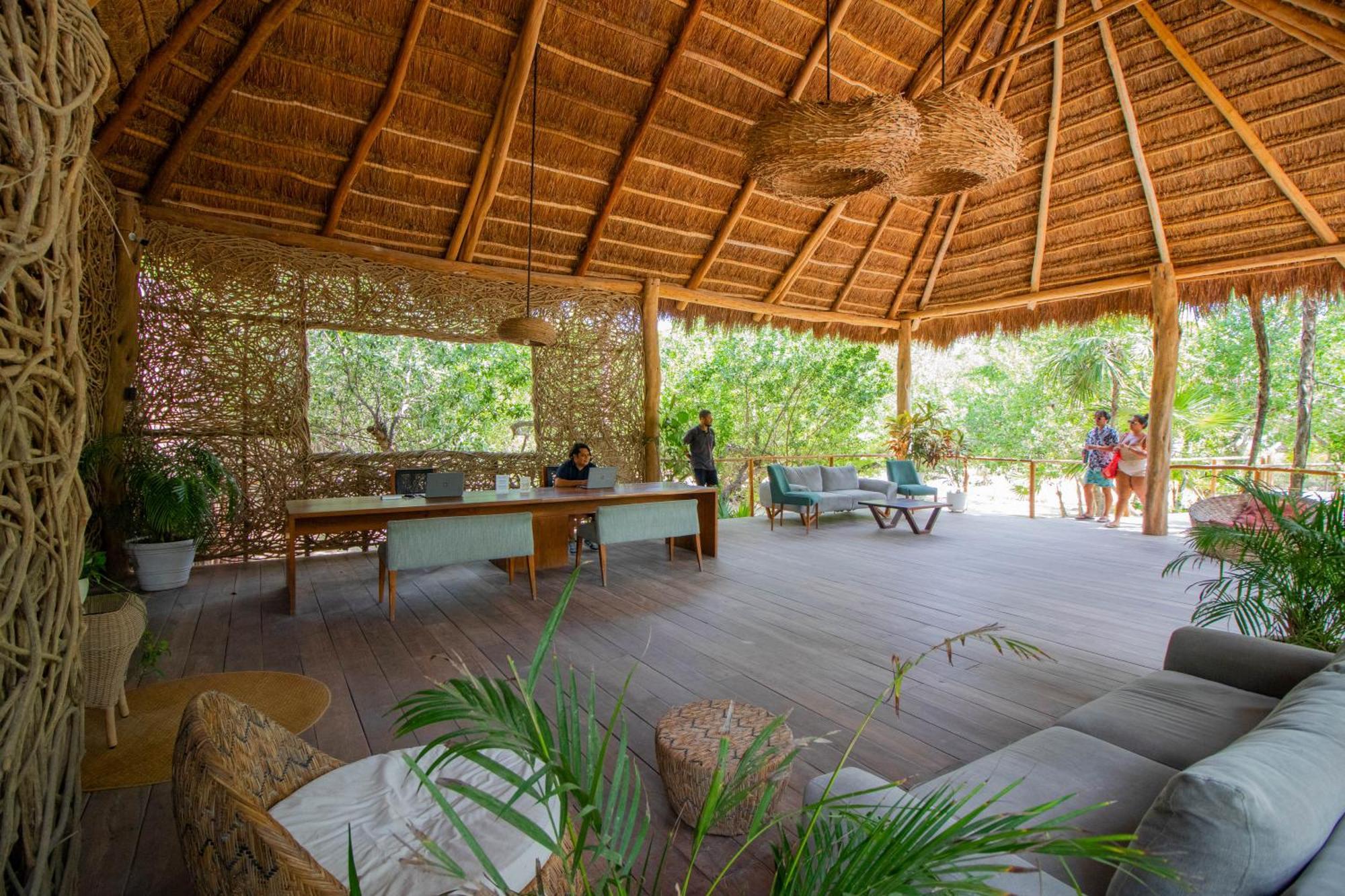 Blue Holbox Hotel Exterior photo