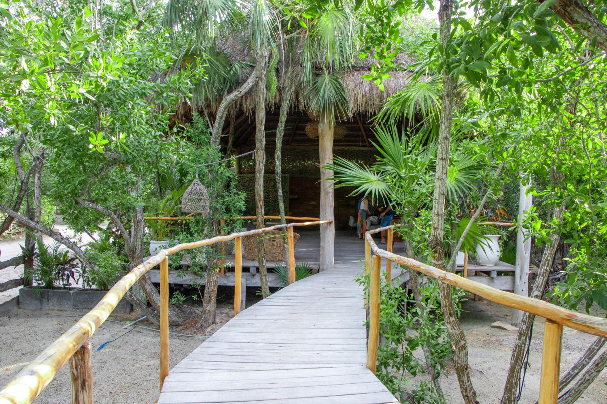 Blue Holbox Hotel Exterior photo